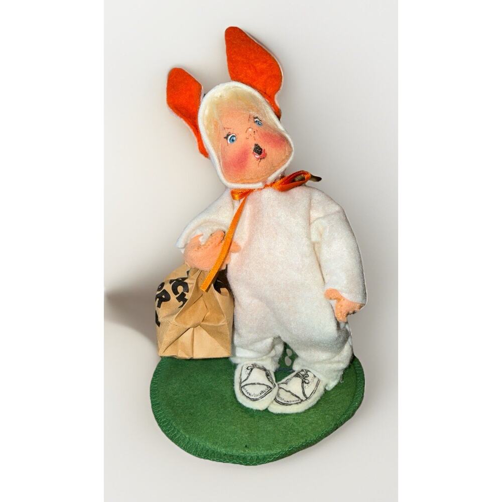 ANNALEE DOLL Halloween Bunny Trick Or Treat Bunny Rabbit 1990 Vintage 8”